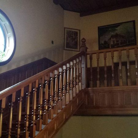 코마롬 Kocsis Panzio Es Etterem B&B 외부 사진